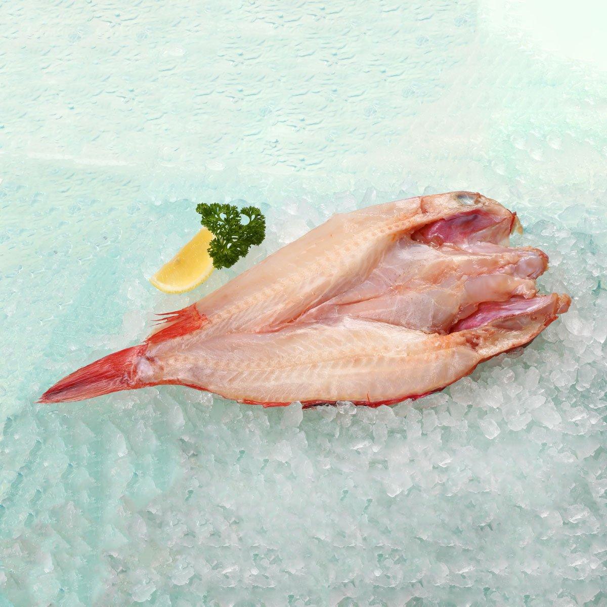 Frozen dried cut-open kinki fish, 1 piece, pale pink fillet