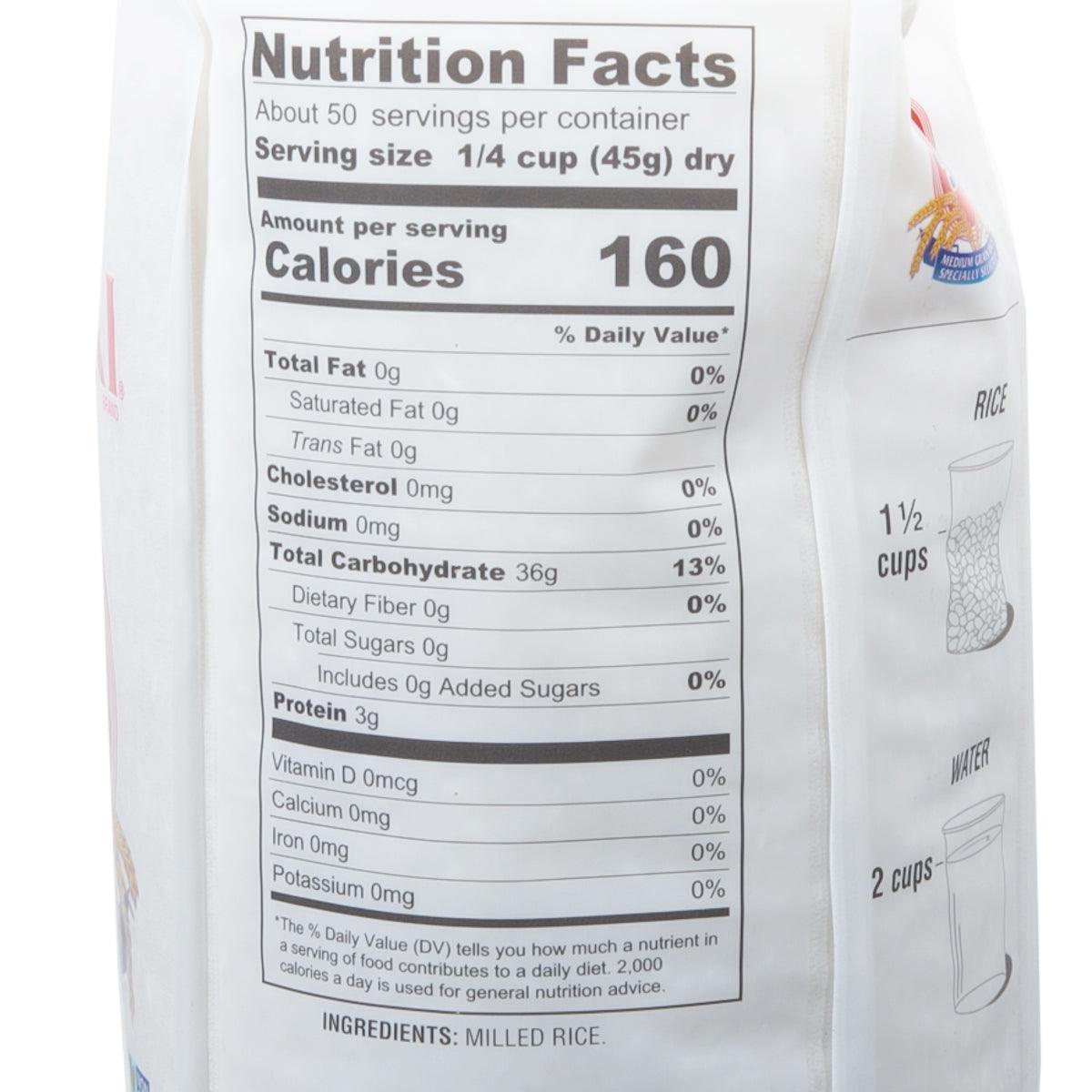 Medium grain rice nutrition facts panel, calories and macronutrients close-up