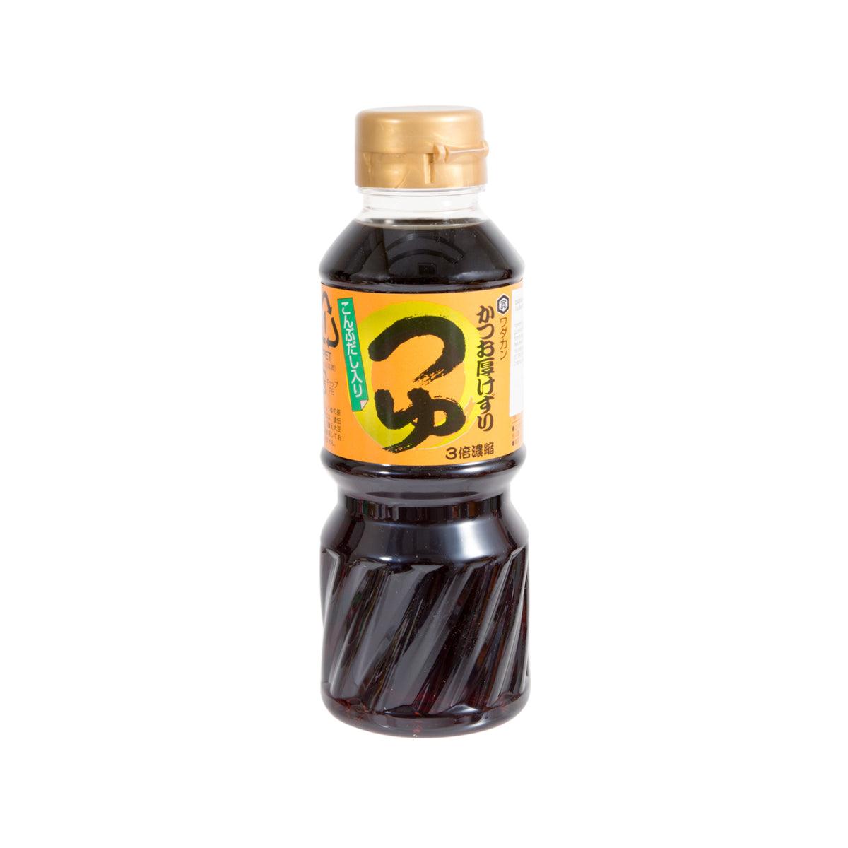 Concentrated bonito soup base bottle, 300 mL, dark brown liquid, gold cap