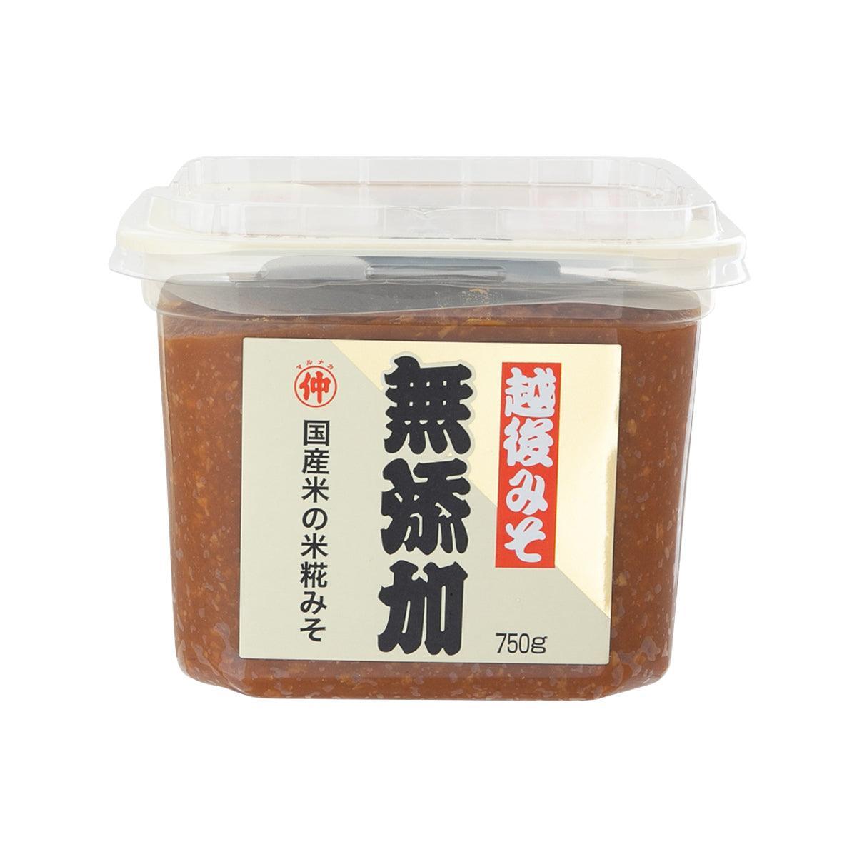 MINEMURA Echigo miso paste, 750g plastic tub with clear lid, brown