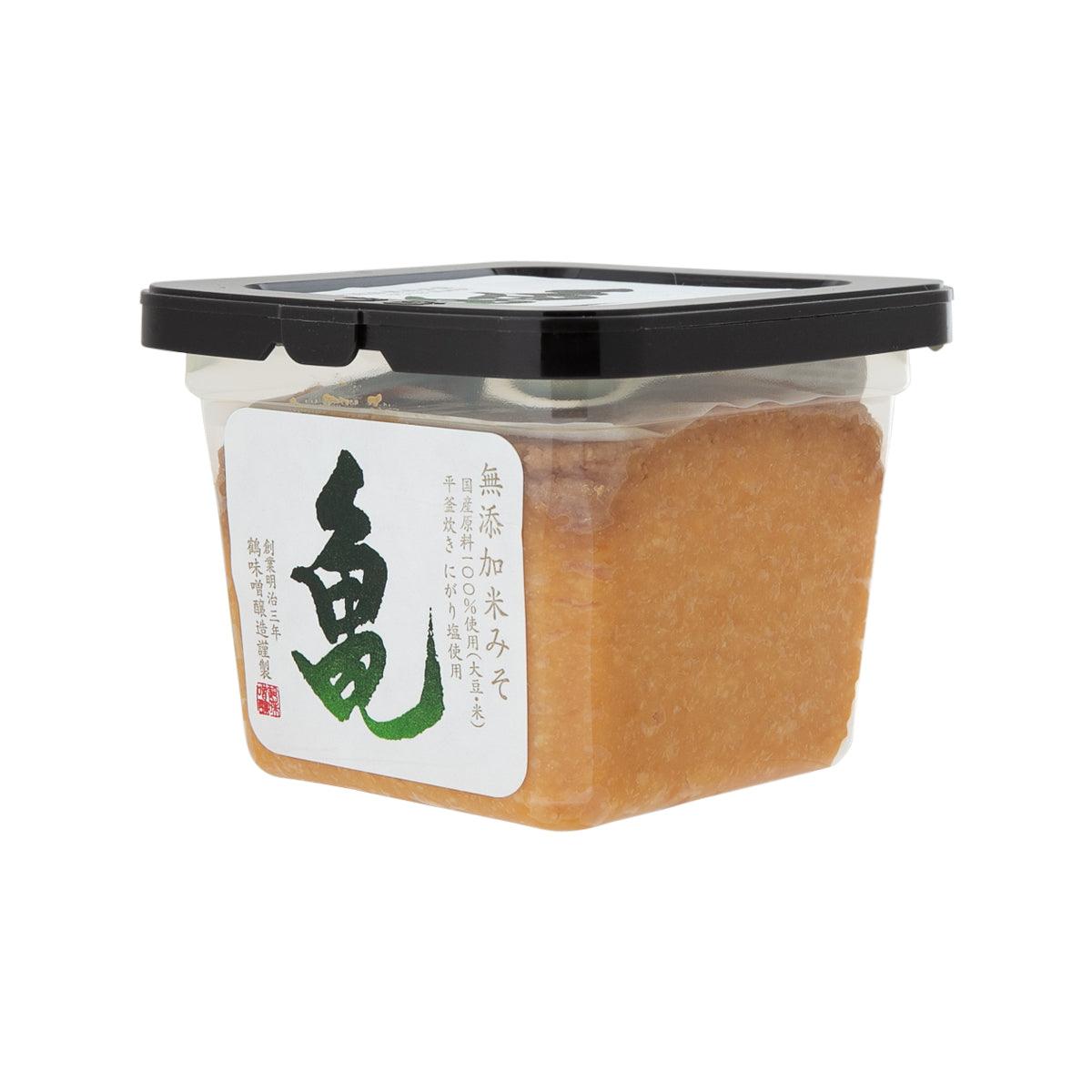 No-additive rice miso tub with black lid and front label, plastic container
