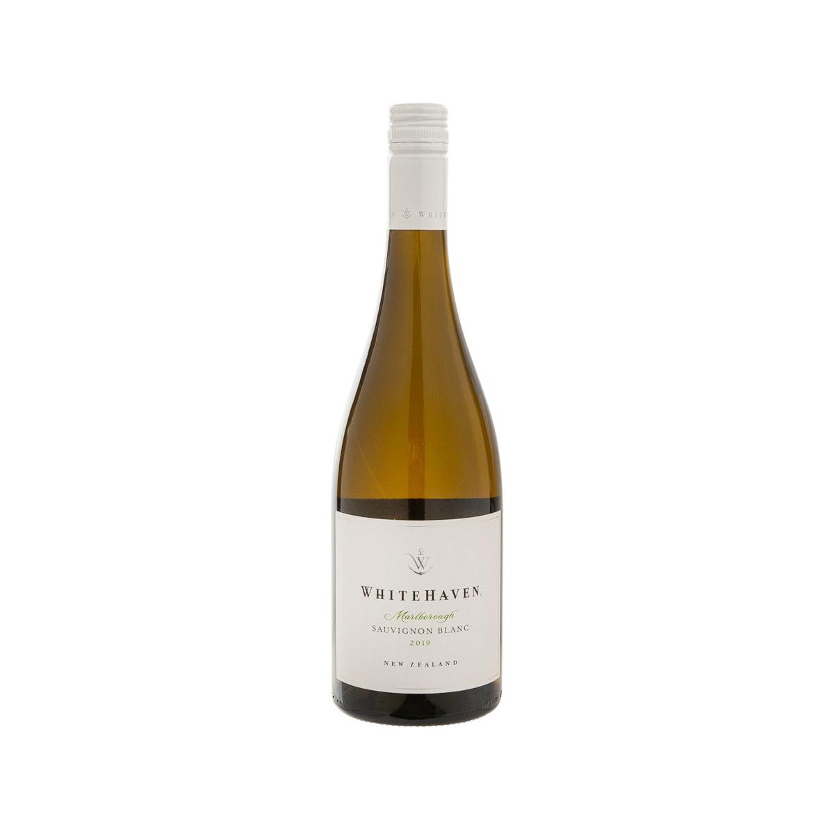 WHITEHAVEN Sauvignon Blanc wine bottle with gold-toned glass and foil neck