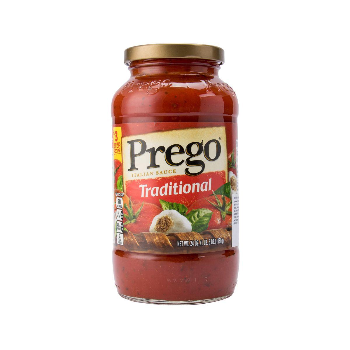 Prego Traditional Italian sauce jar (680g), gold cap, red sauce, front label