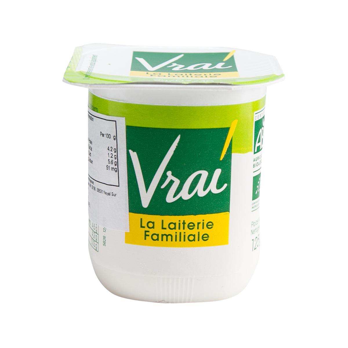 Plain organic yogurt cup with green label and white lid, 125 g