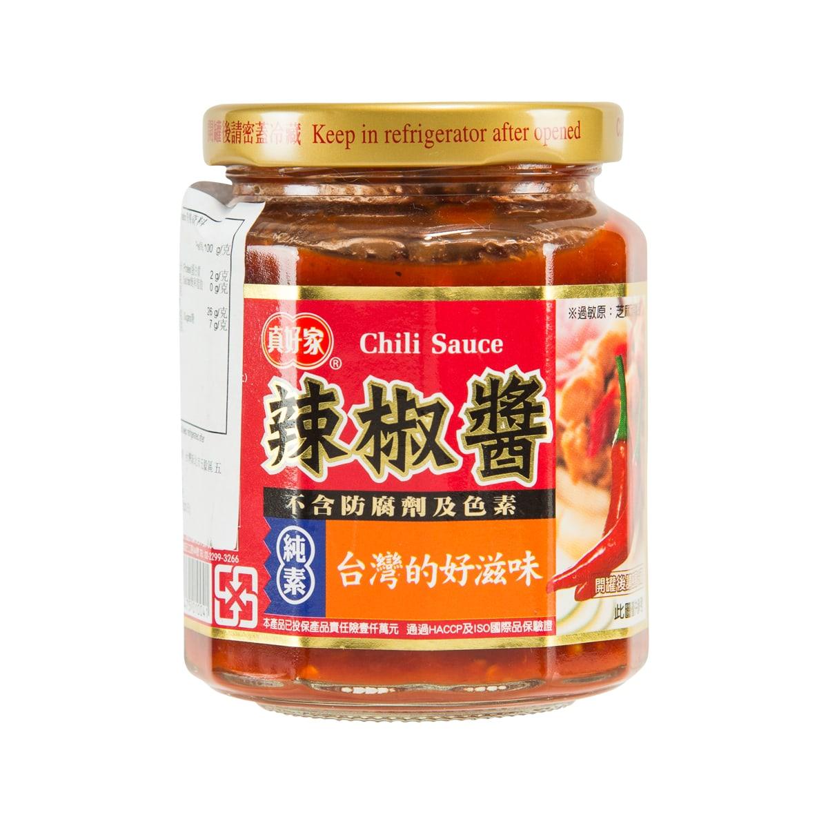 GOOD FAMILY chili sauce jar with brown-red sauce and gold lid