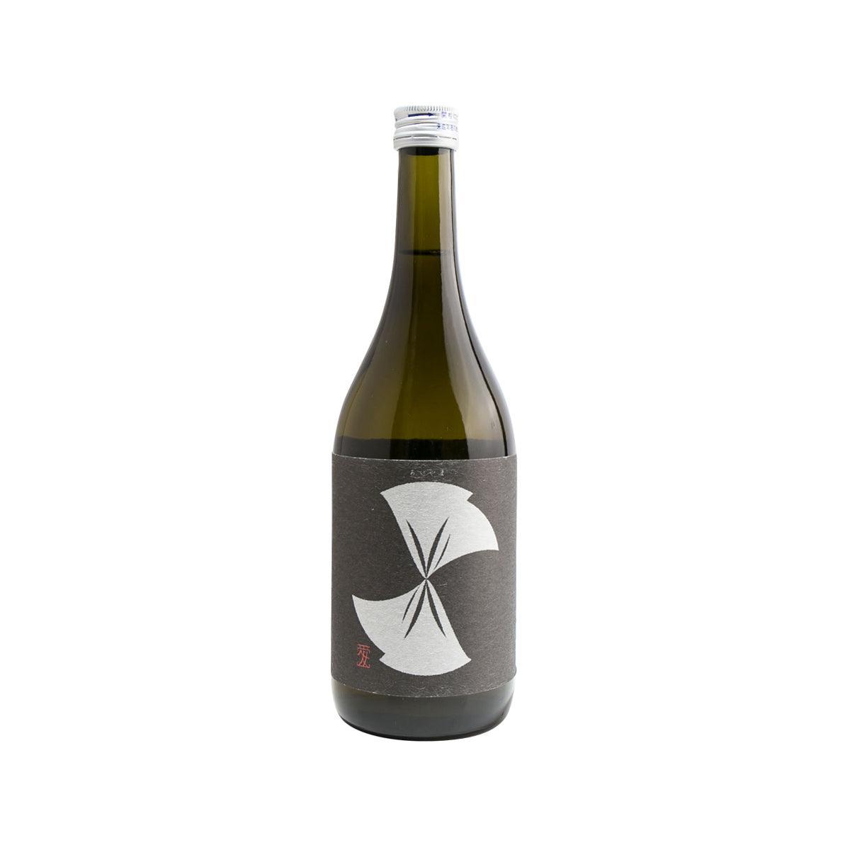 NANBUBIJIN Aiyama junmai daiginjo sake bottle with dark label and white emblem