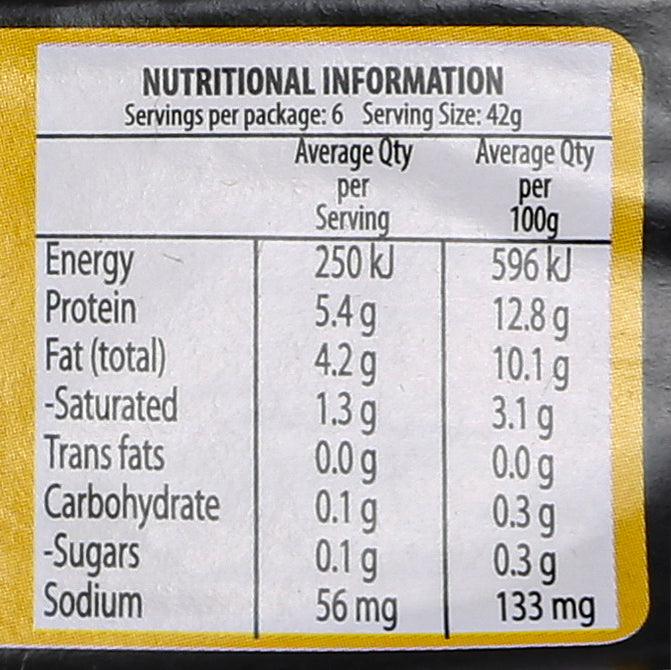 Nutritional information panel for free range eggs, servings per pack