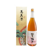 Umeshu bottle with amber liquid and gift box, 1.8L