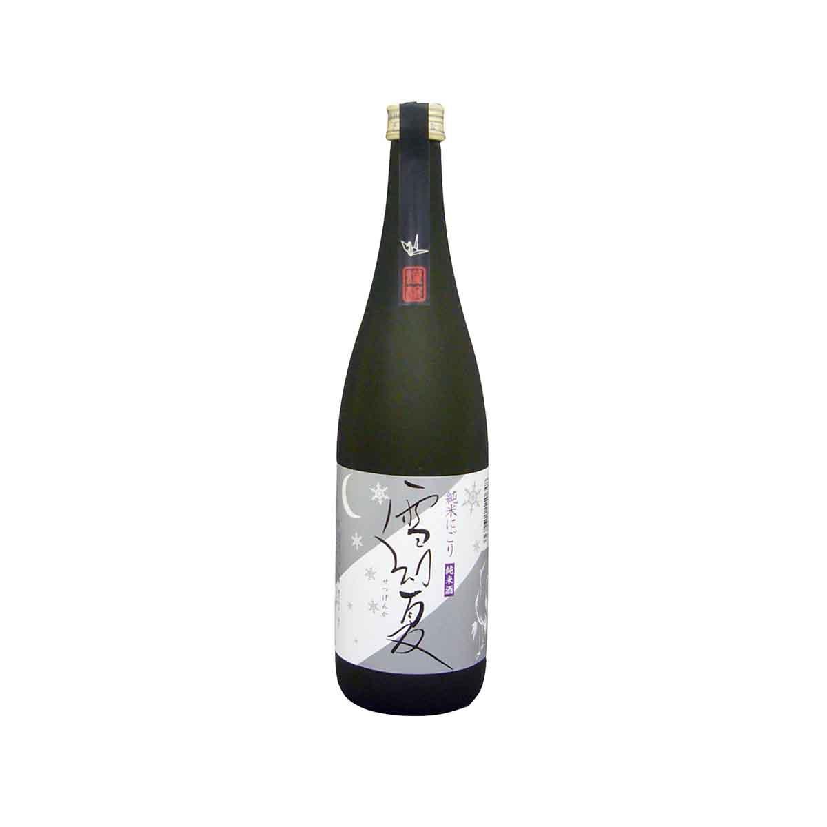 HACHITSURU Setsugenka nigori sake bottle with cream label, 720 mL
