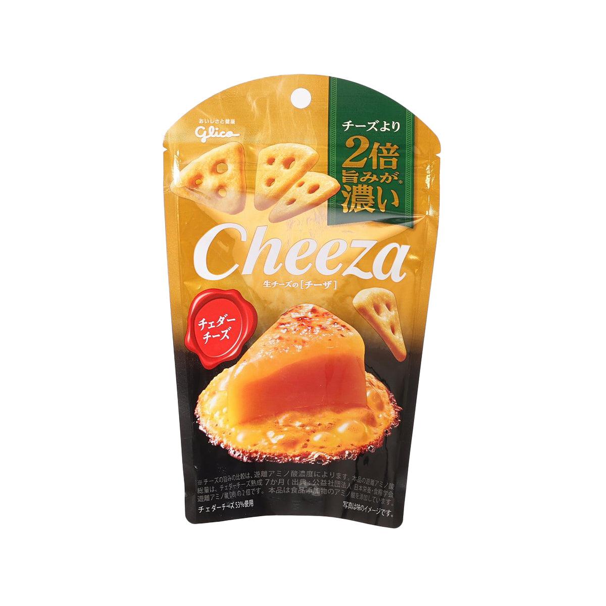 GLICO Cheeza cheddar cheese biscuit pouch, front view with cheesy biscuit graphic