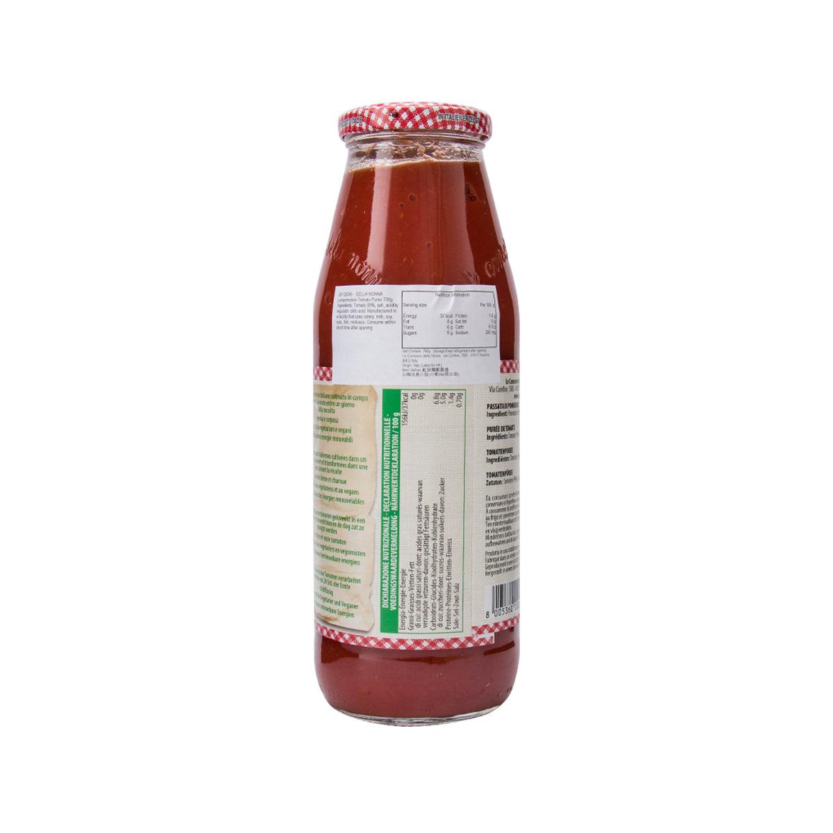 DELLA NONNA tomato puree bottle with side label, ingredients, and barcode