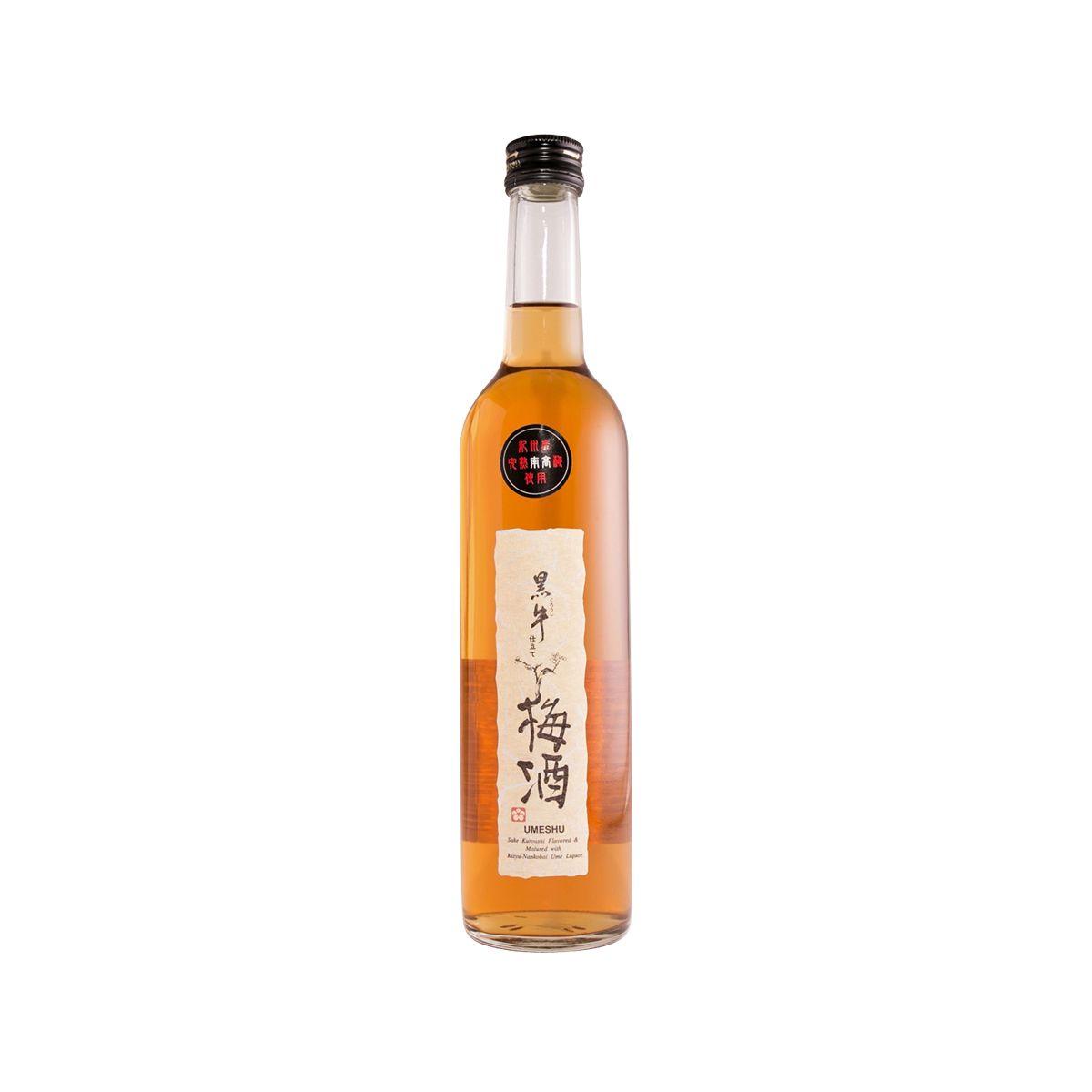 KUROUSHI Umeshu 500 mL glass bottle with amber liquid and paper label