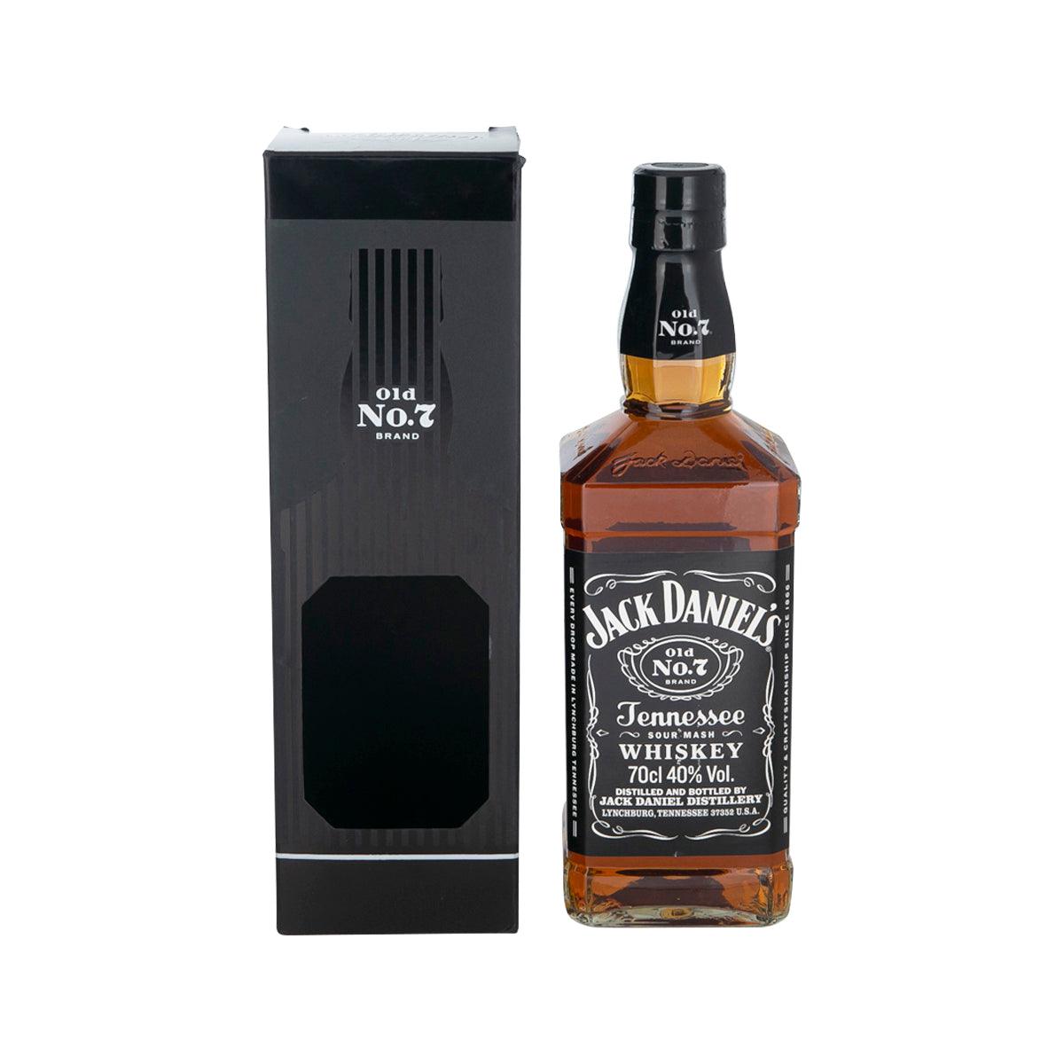 Jack Daniel's Tennessee whiskey bottle with black cap and matching box, 700 mL.
