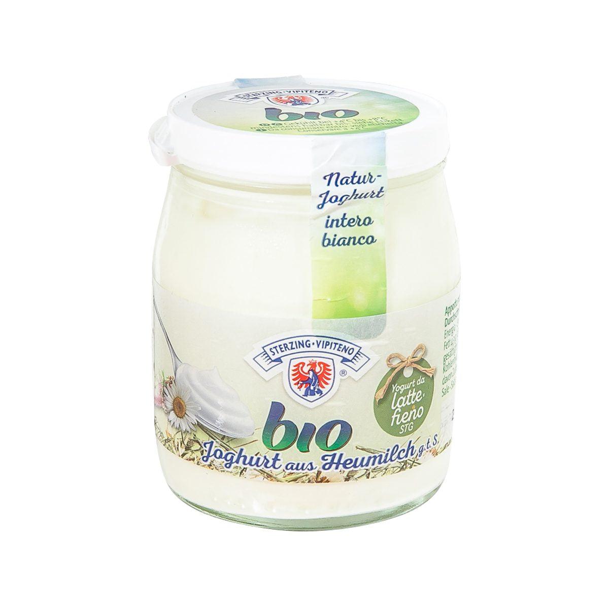 STERZING VIPITENO organic natural yogurt pot in clear glass jar with white lid