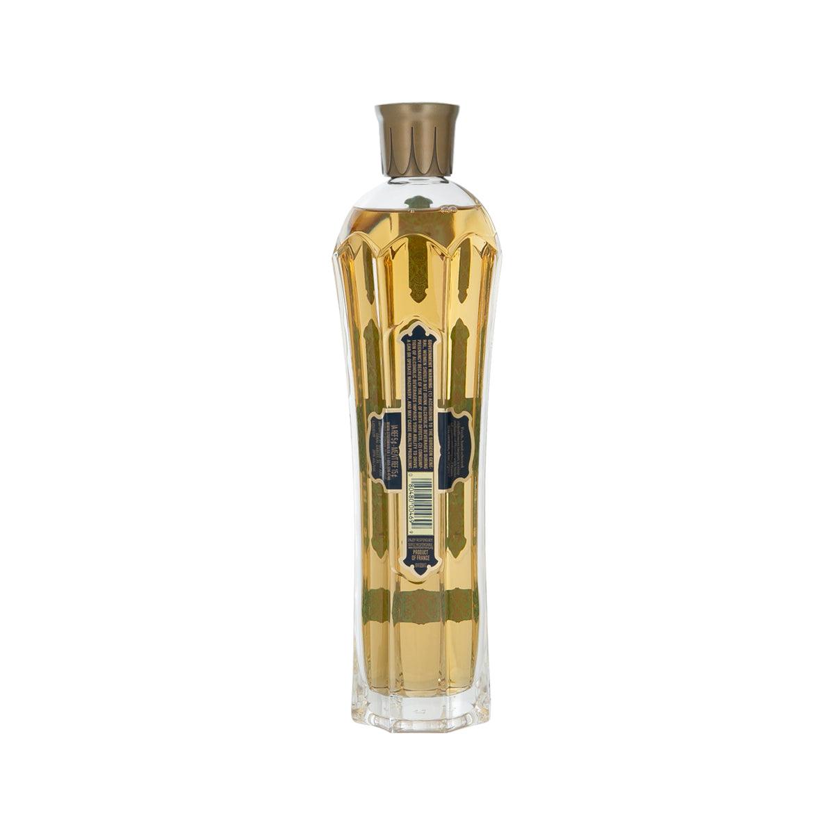 ST GERMAIN elderflower liqueur bottle with gold label and metal cap
