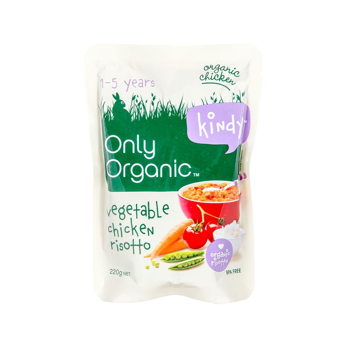 Organic vegetable chicken risotto pouch, 220g, white Kindy packaging with veggie icons.