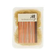 CHING brown rice noodles in clear plastic tray with front label, 195g