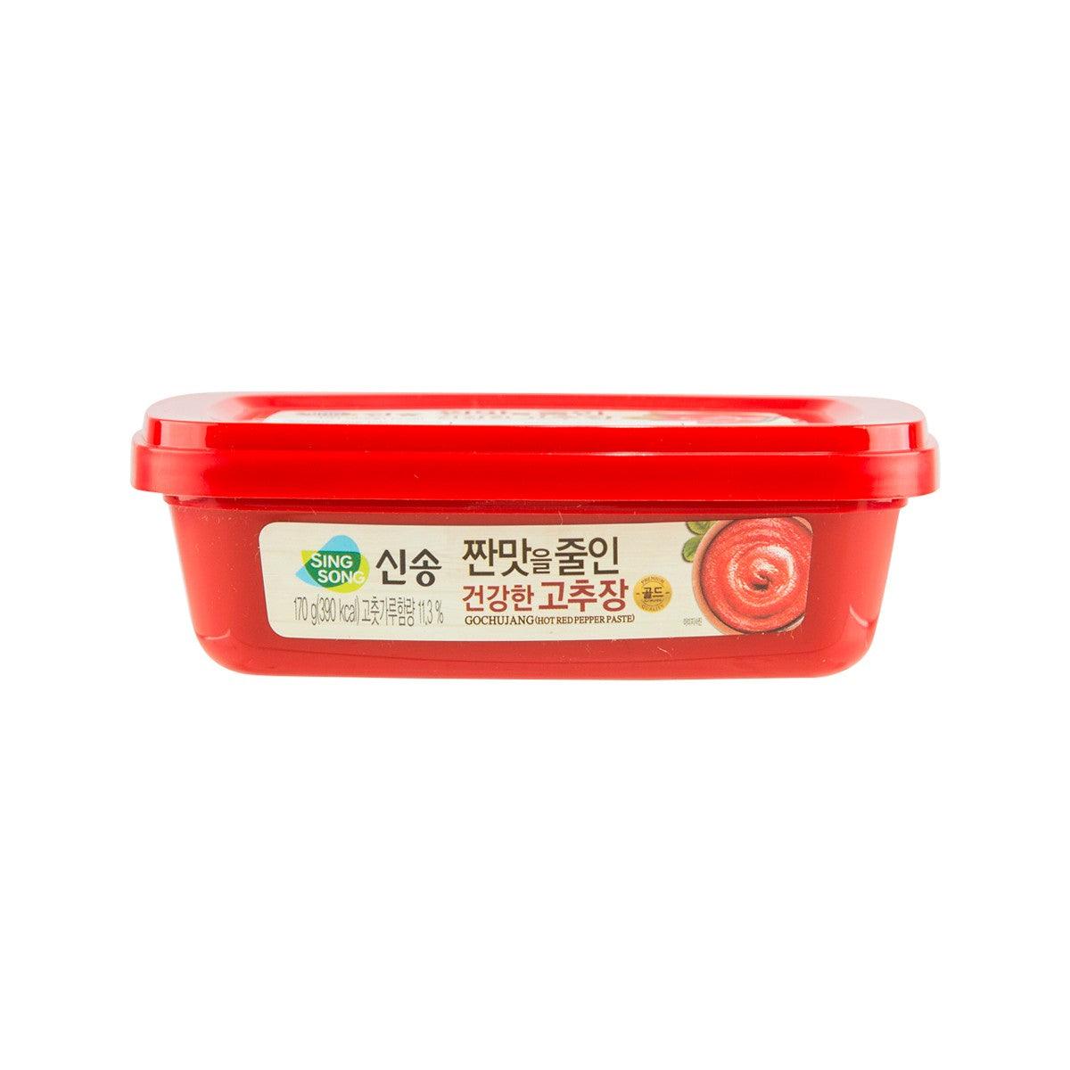 SING SONG gochujang hot pepper paste tub, red container with top lid