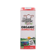 DAIONI organic skimmed milk carton, 1L, with red organic label and screw cap.