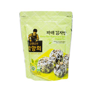 Roasted laver snack pouch, green bag with seaweed snack photo and Korean text