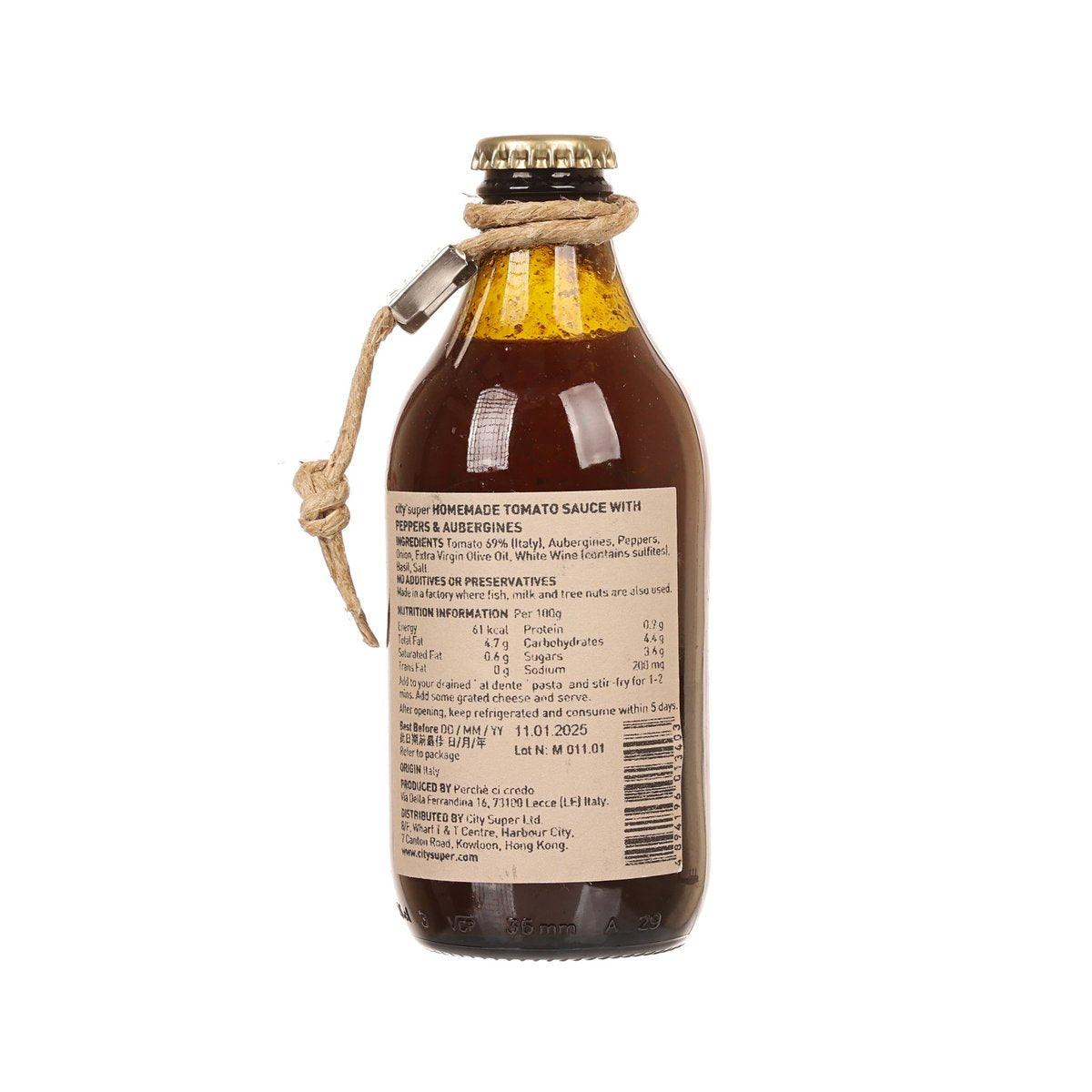 Homemade tomato sauce bottle, back label with ingredients and nutrition panel