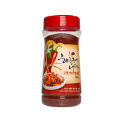 Red pepper powder bottle with red cap, front label, 190g