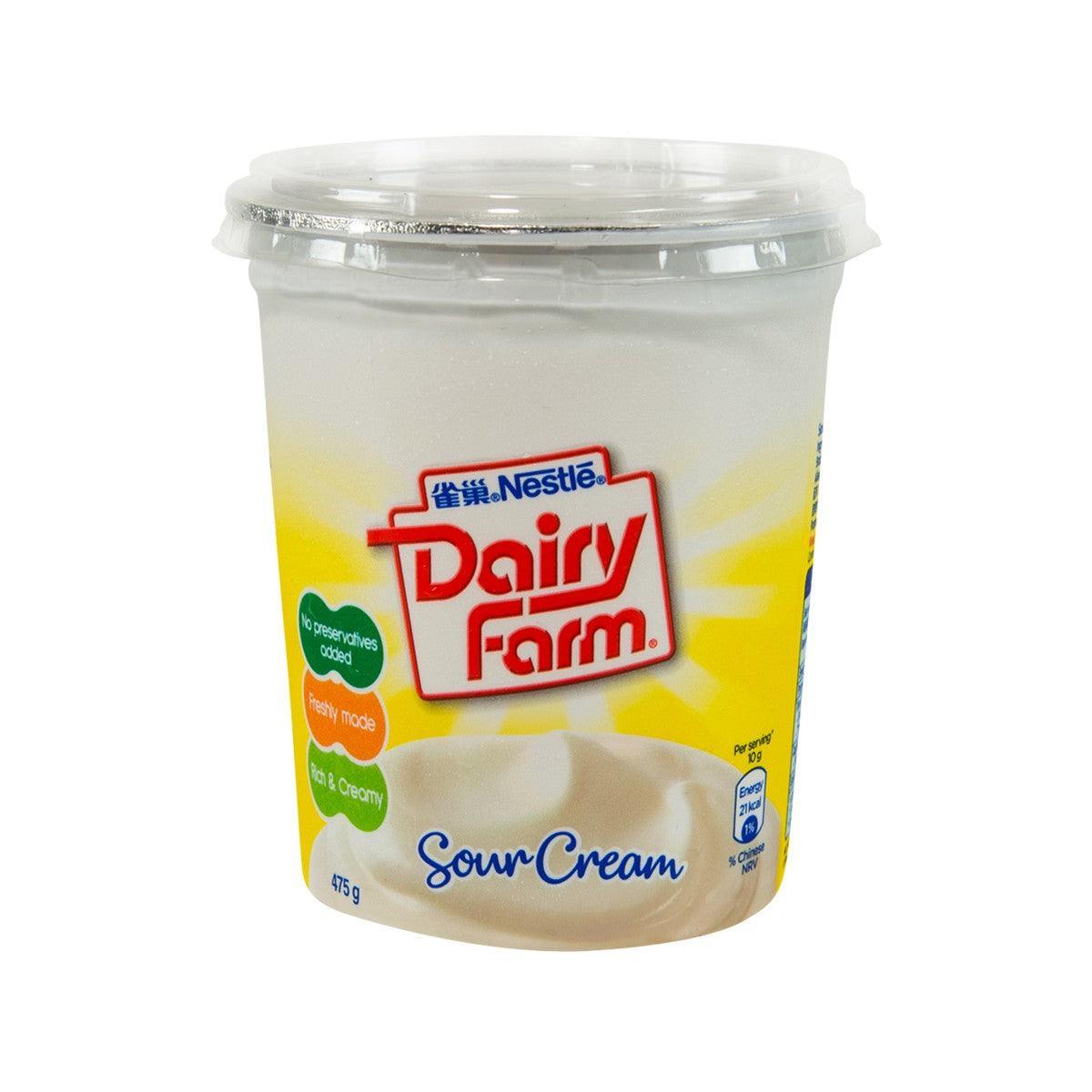 Dairy Farm sour cream tub, plastic container with lid and label, 475 g