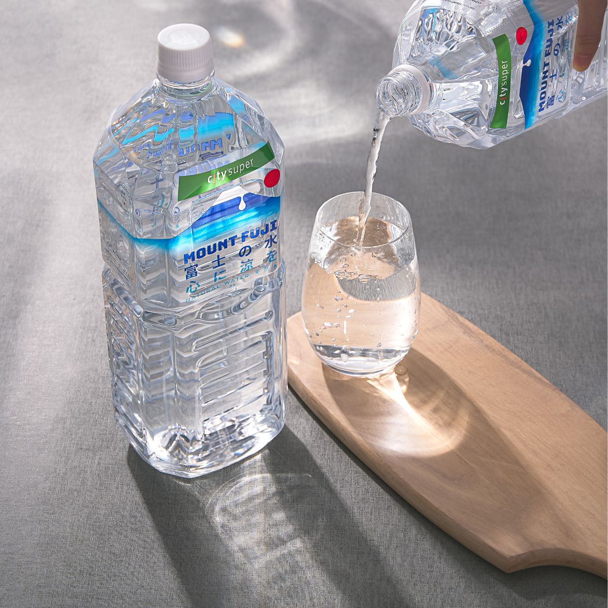 CITYSUPER Mount Fuji natural water 500 mL clear bottle pouring into glass