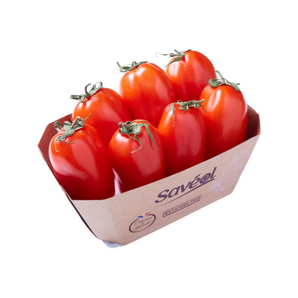 Tomato fruit 4-pack in a SAVEOL branded cardboard tray, red with green stems