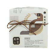 500g koshihikari rice bag with illustrated label and twine tie