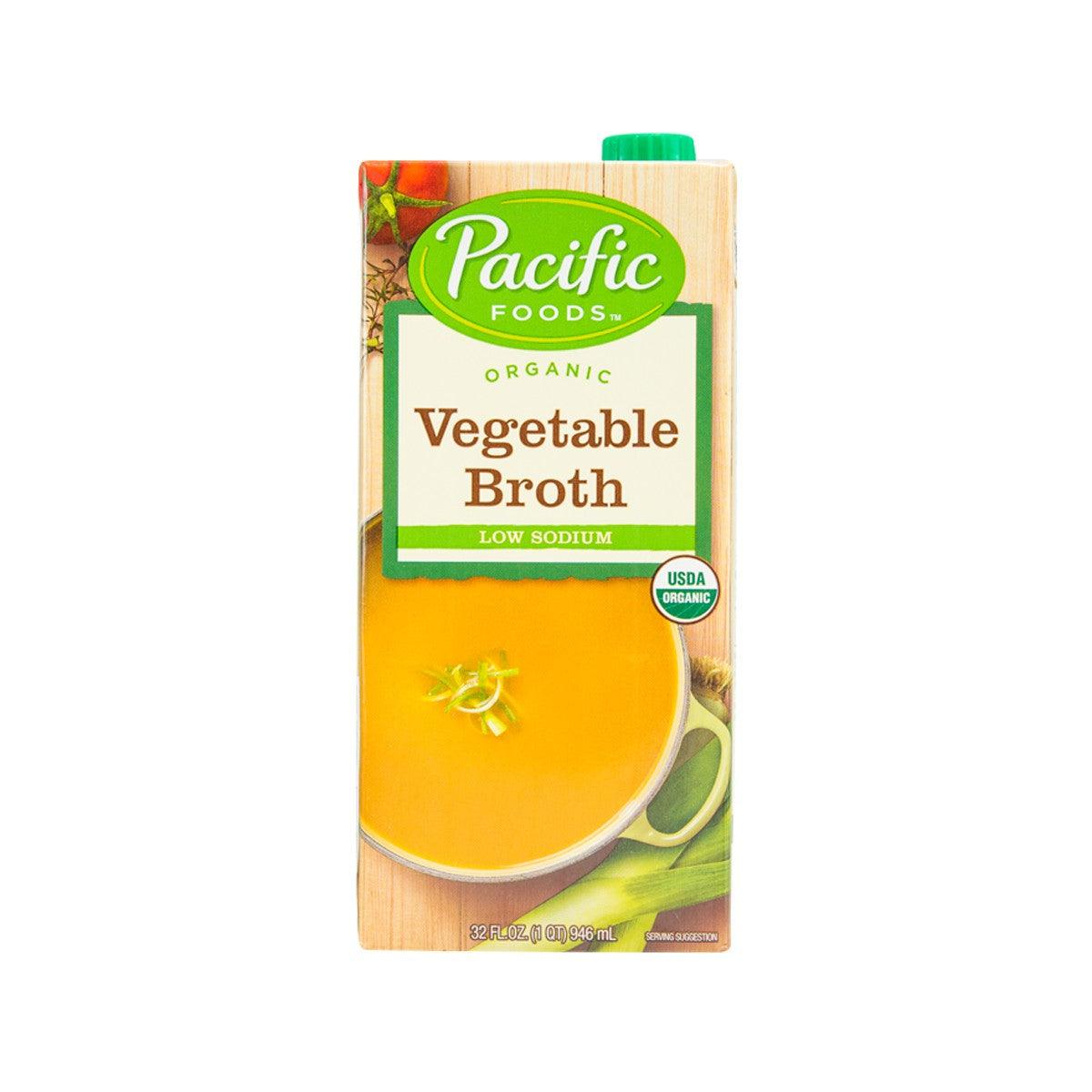 Organic low-sodium vegetable broth pouch with green screw cap