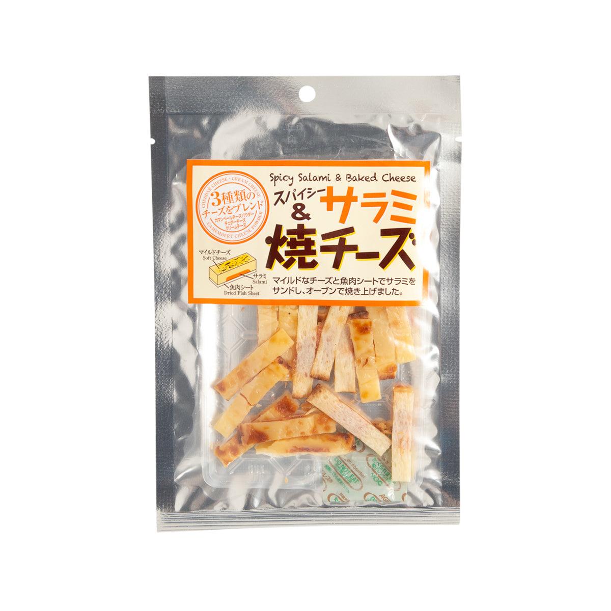 Spicy salami and baked cheese fish snack bag, 48 g, sealed with clear window