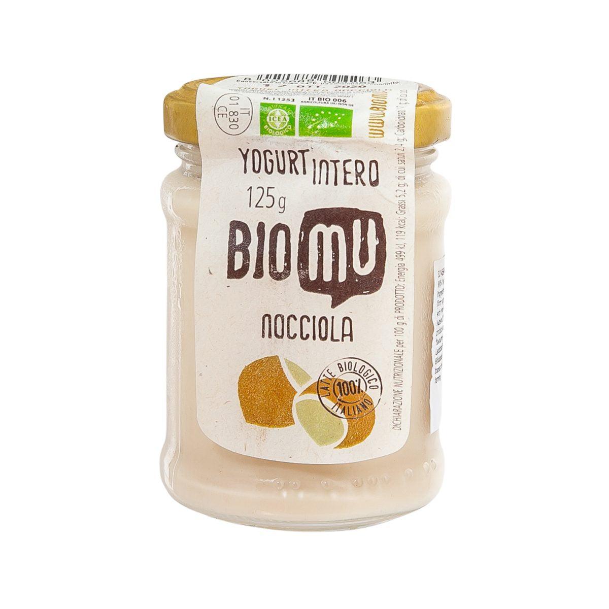 Organic whole milk yogurt in glass jar, hazelnut flavor, 125g