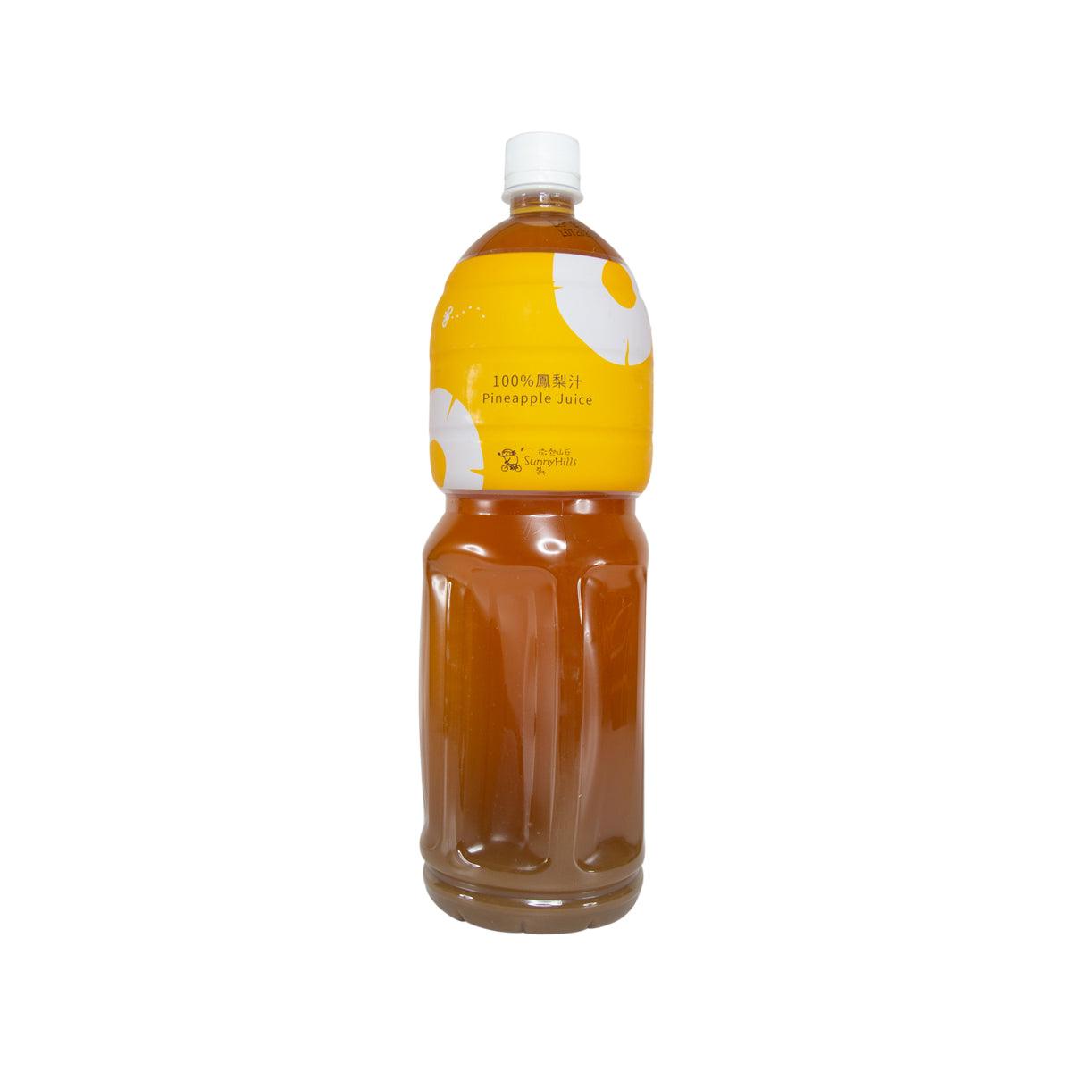 SUNNYHILLS 100% pineapple juice bottle, 1420 mL, amber liquid, white cap