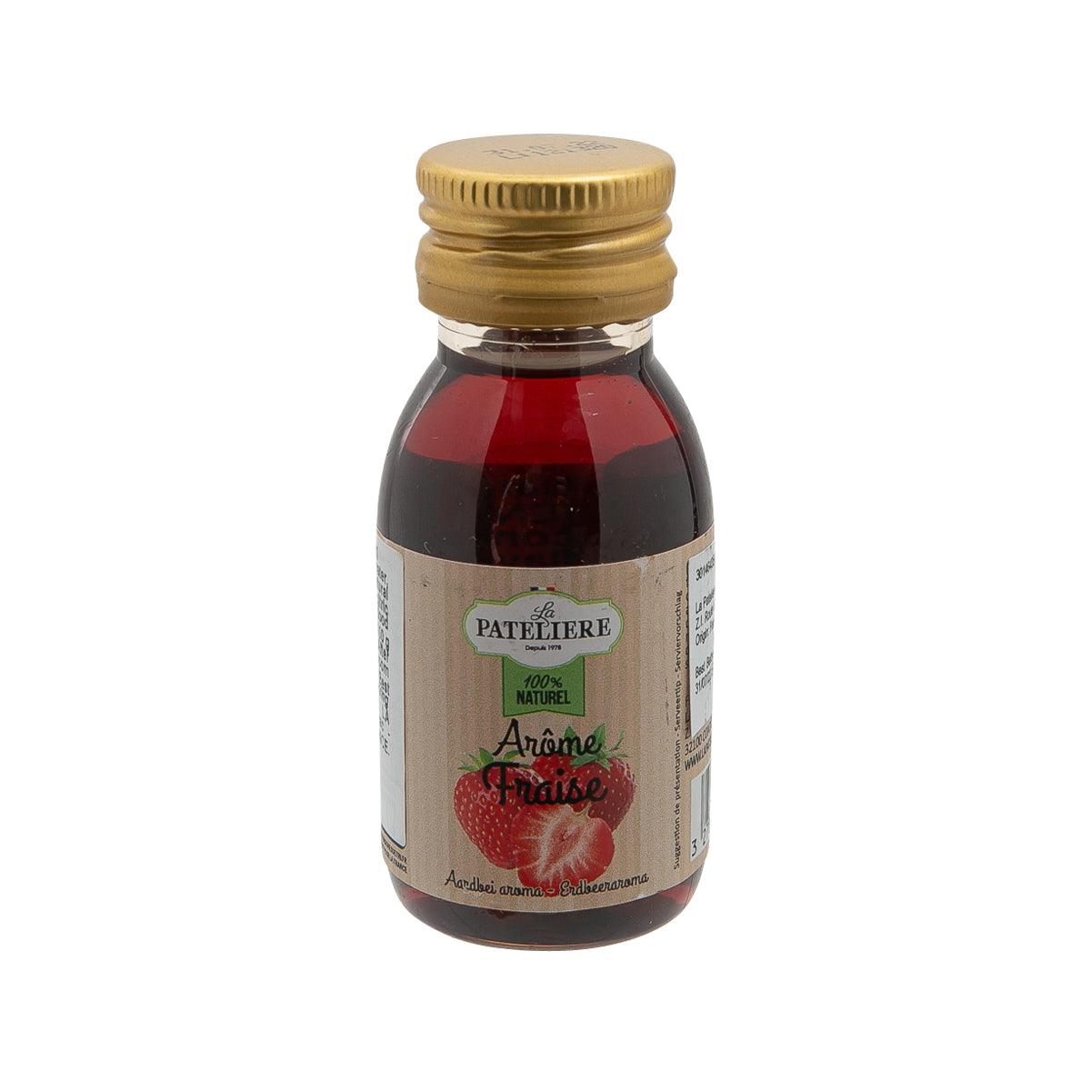 LA PATELIERE natural strawberry extract bottle, amber liquid, gold screw cap, 60 mL