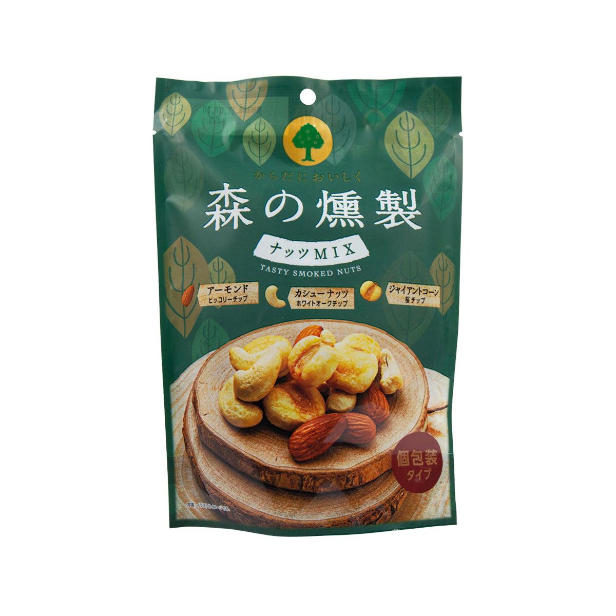 MDH smoked nuts mix bag, green package with photo of roasted nuts