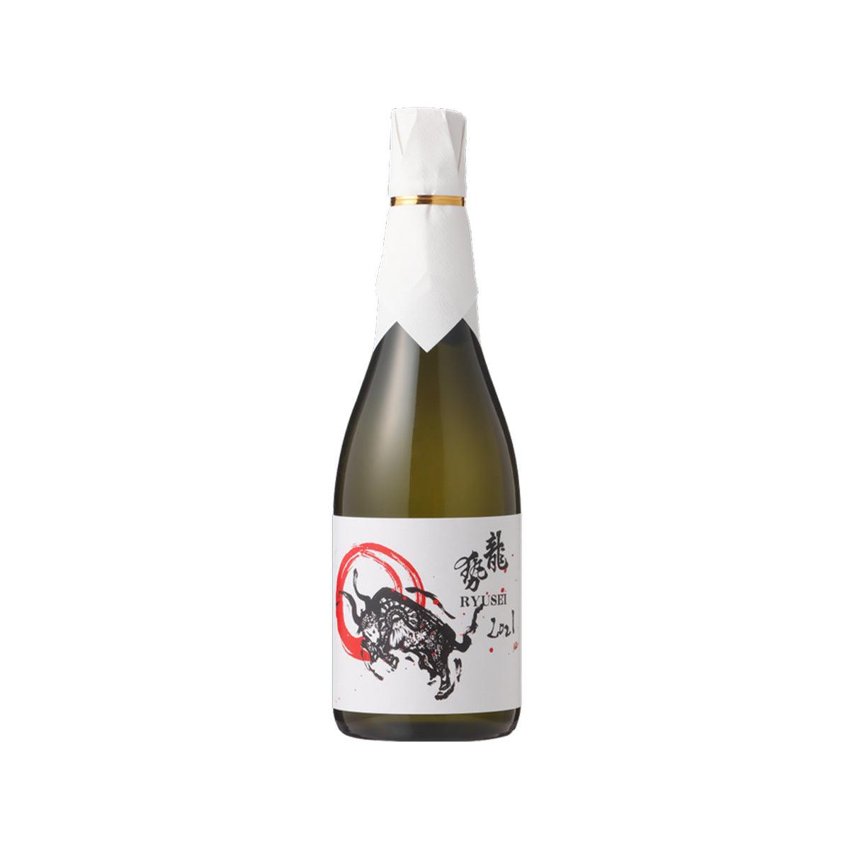 Bottled sake in 720 mL bottle with white paper wrap and dragon zodiac label