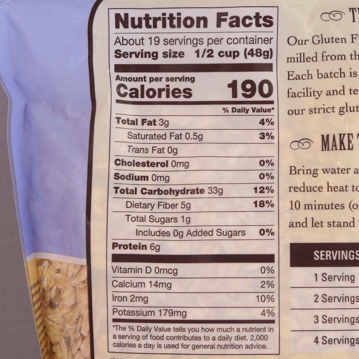 BOB'S Red Mill rolled oats nutrition facts close-up, calories 190