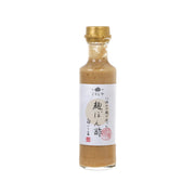 Citrus ponzu vinegar bottle with white sesame, 200 mL, gold cap, beige liquid