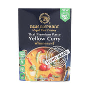 Thai yellow curry paste box with elephant logo, net weight 70 g