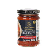 Red curry paste jar with clear lid and label, net weight 220g
