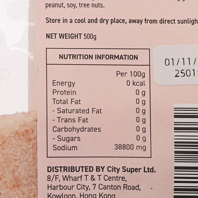Pink rock salt nutrition information and net weight 500g on bag close-up