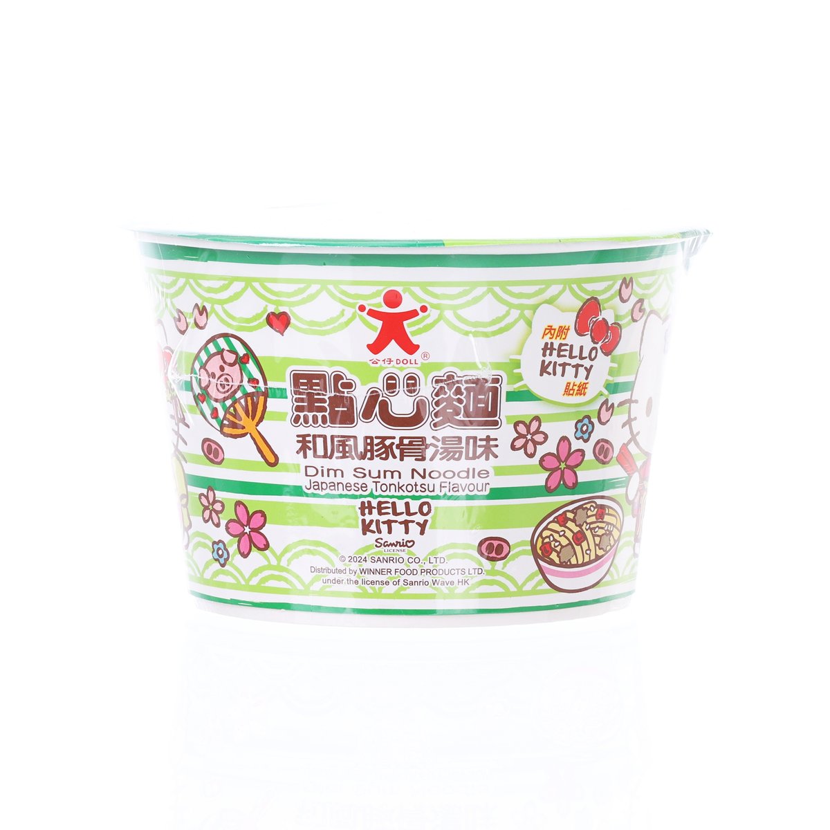 Green Hello Kitty instant noodle cup, Japanese tonkotsu dim sum noodle flavor