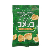 Glico Komekko seaweed wasabi chips in green 26g bag, sesame rice crackers