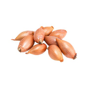 Bunch of Dutch shallots, orange-brown, loose bulbs