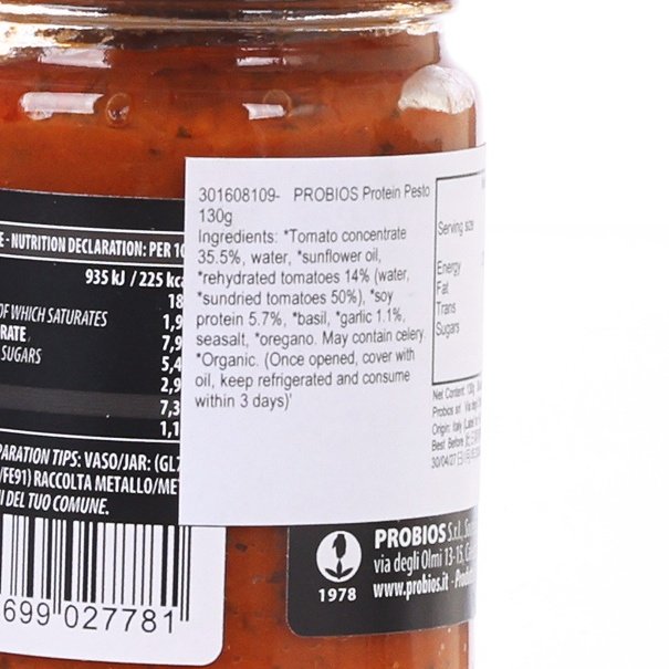 Protein pesto jar label with barcode and nutrition declaration