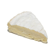 LE RUSTIQUE Normandie cheese wedge, white rind, pale yellow interior, 45% 150g