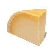 WESTLAND Old Amsterdam cheese wedge, pale yellow, firm, triangle cut