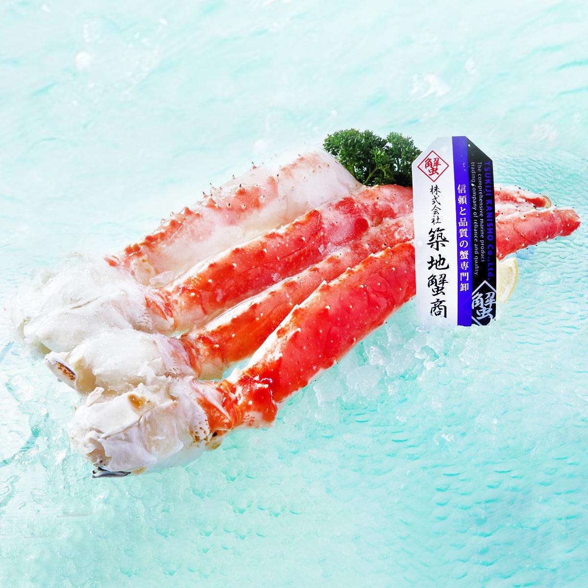 Boiled taraba crab legs, red meat with white shell, previously frozen