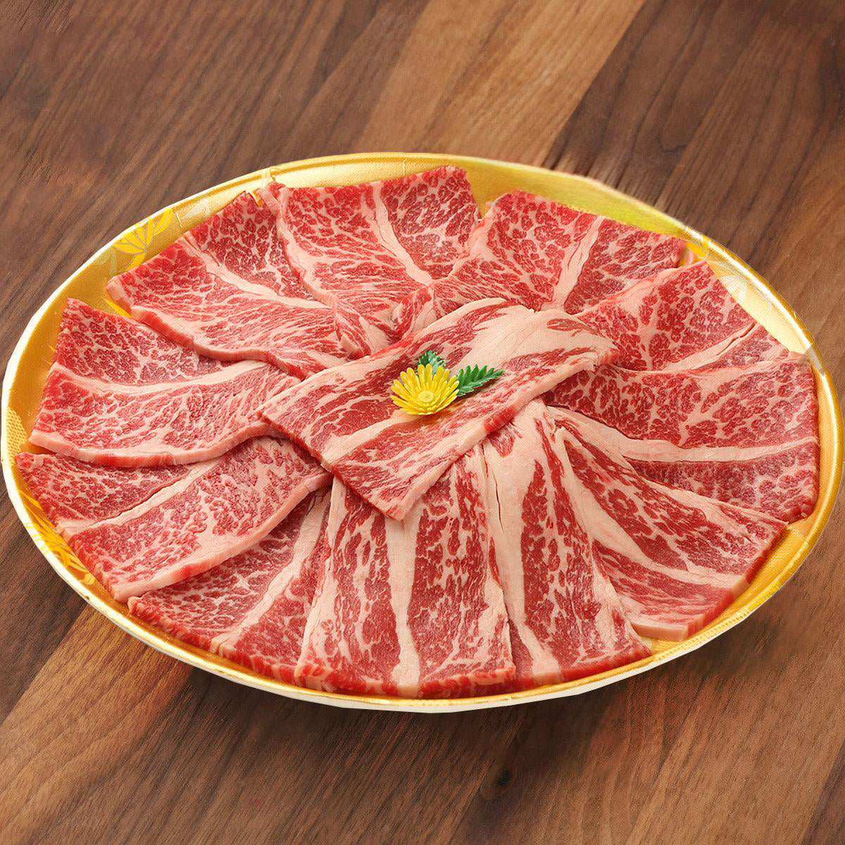 Boneless short rib hot pot set, thick marbled red-and-white beef slices on plate
